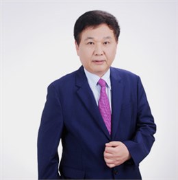 陳永勝 創(chuàng)始人、加拿大公司總經(jīng)理