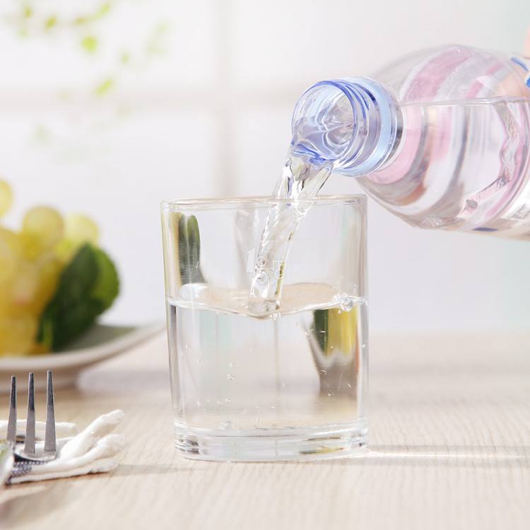 依云水進口外貿代理公司