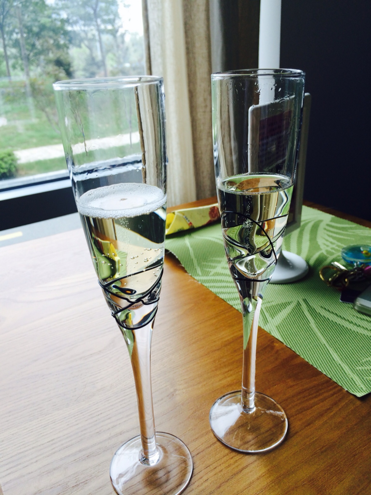 起泡酒外貿(mào)進口代理公司